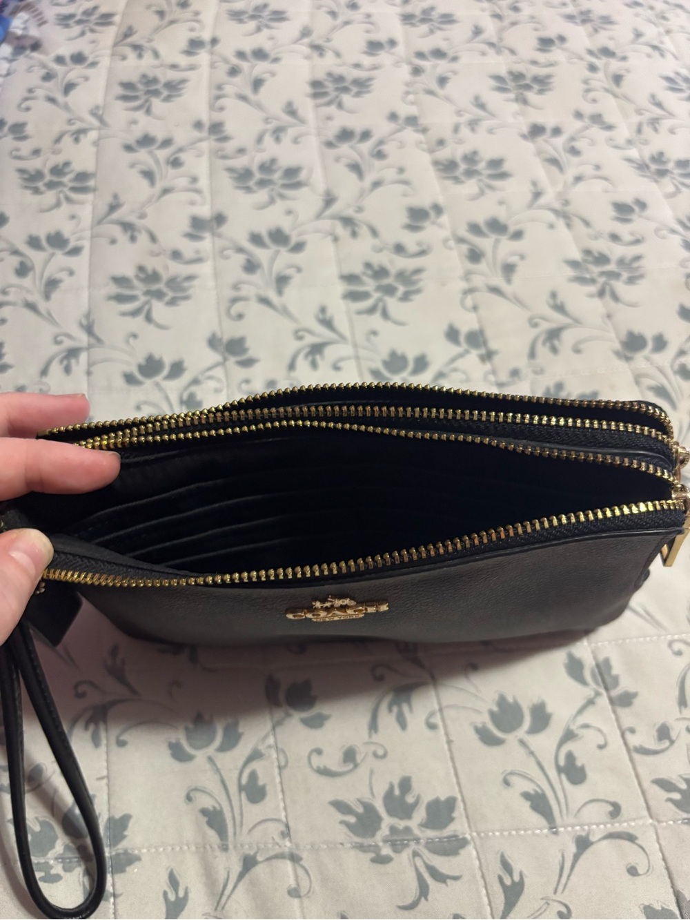 Authentic Coach Wallet - Picture 7 of 7